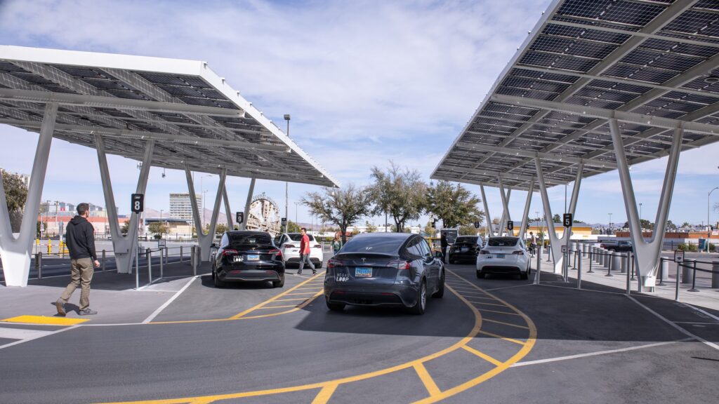 How to Ride the Tesla Loop Las Vegas