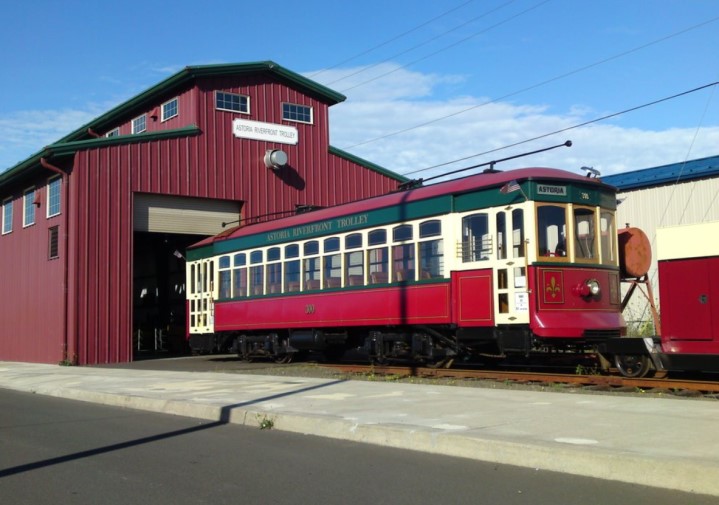 Astoria Trolley